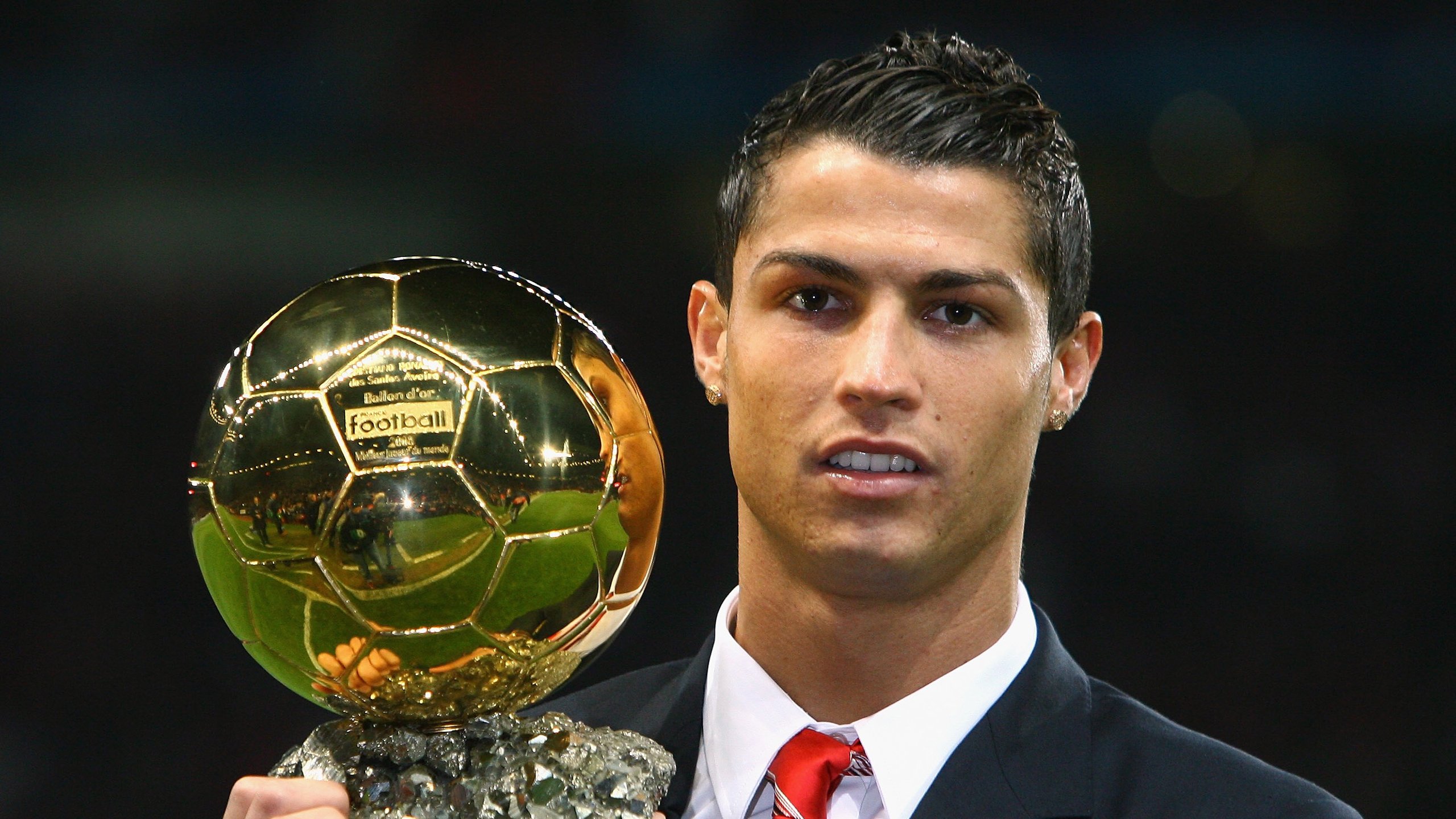 中国足球俱乐部开展社会足球责任项目,足球社宗旨