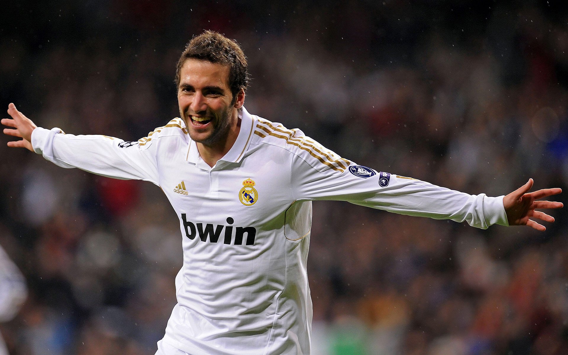 田径赛场新纪录不断刷新，田径赛场新纪录不断刷新什么意思